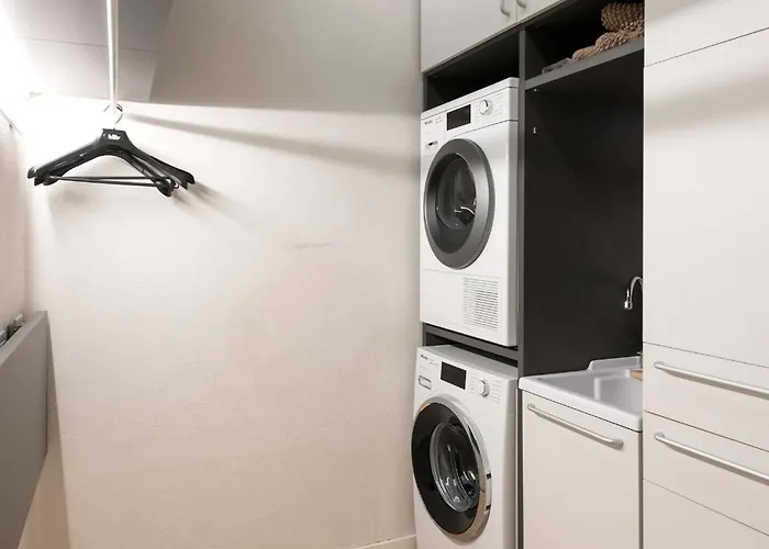 Flats4rent Residenza Carmen Апартаменты *